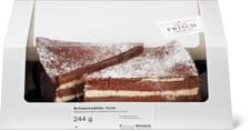 Tourte forêt-noire avec cerises