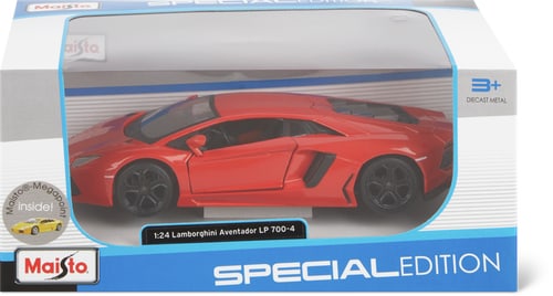 Maisto Special 1:24