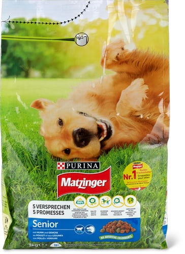 Senior Dry food with chicken and vegetables