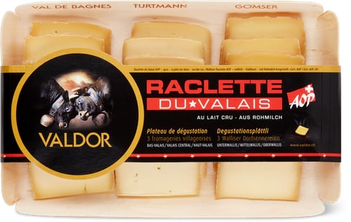 Piatto di formaggi per raclette