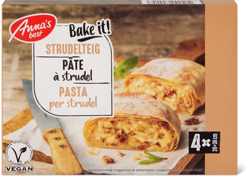 Strudelteig ausgewallt