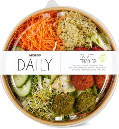 Salad Bowl With Beetroot, Spinach & Sweet Potato Falafel