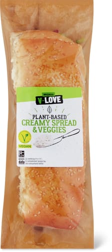 Sandwich Creamy Spread & Veggies