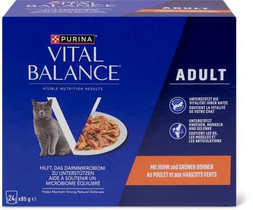 Adult with chicken and green beans