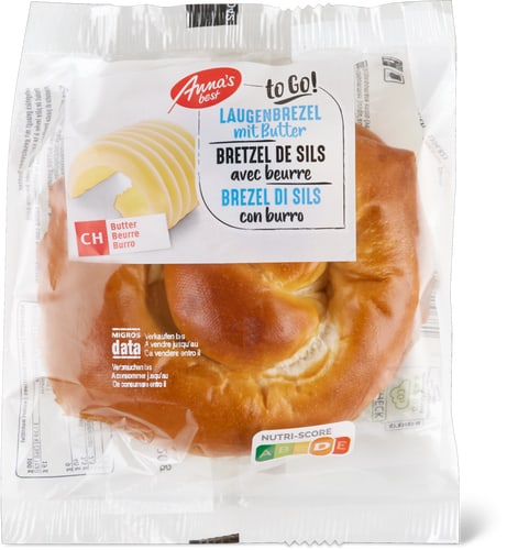 Laugenbrezel mit Butter