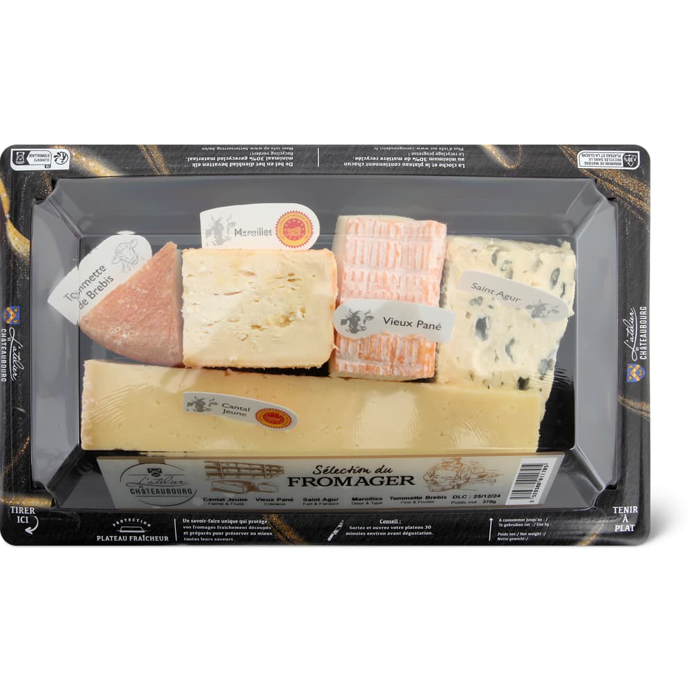 Sélection du fromager L'Atelier de Châteaubourg Käseplatte Tommette de Brebis, Maroilles, Vieux Pané, Saint-Agur et Cantal Jeune