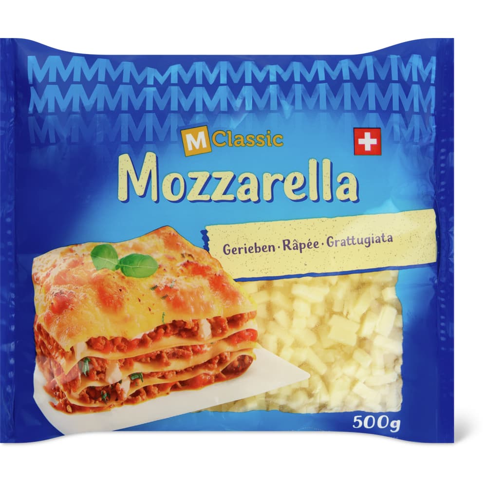M-Classic Mozzarella gerieben