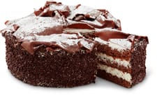 Torta foresta nera con ciliegie