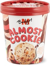M-Budget Glace en pot Almost Cookie