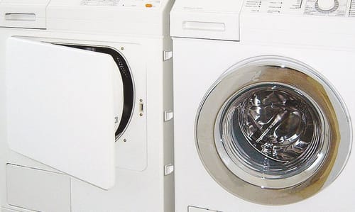 M_UNIVERSALSCHUTZPUFFER WEISS 15X15 8X