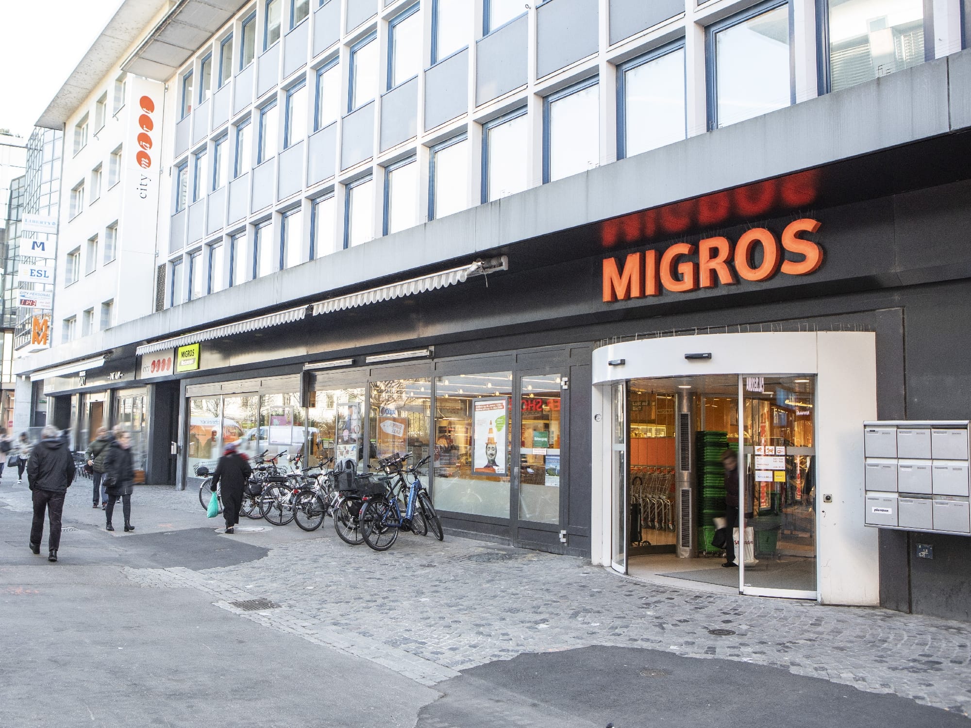 Migros öffnungszeiten Weihnachten 2022 Zürich Migros City ?Ffnungszeiten Pace Sheard