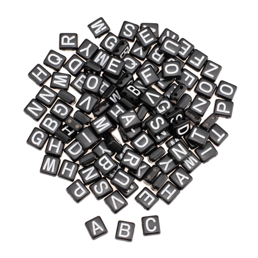 Cubes en plastique avec trou alphabet noir/blanc Perles artisanales 608108700000 Photo no. 1