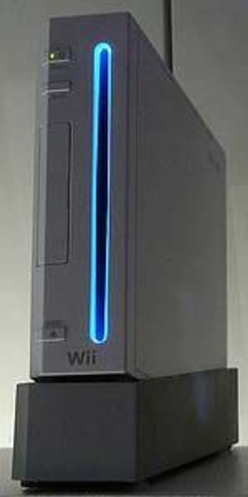 Wii Console blue light includo Mario + Sonic Giochi Olimpici Londra 2012 Nintendo 78541070000011 Photo n°. 1
