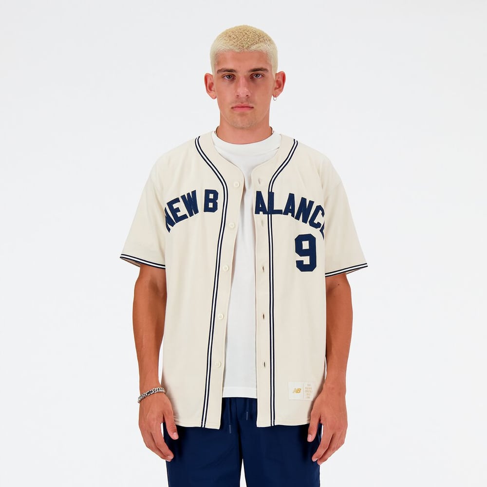 Sportswear Greatest Hits Baseball Jersey T-shirt New Balance 474128900311 Taille S Couleur écru Photo no. 1