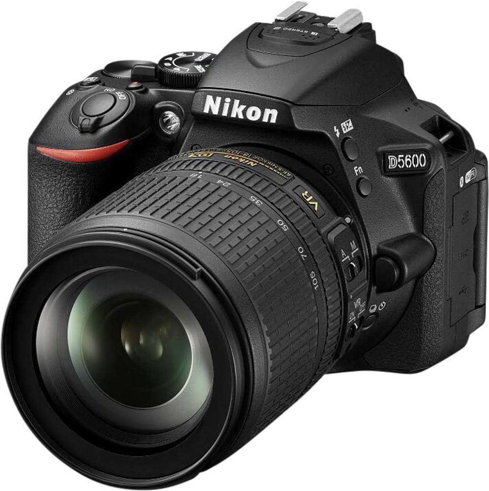 D5600 + 18-105mm VR incl. poche + carte mémoire Kit appareil photo reflex Nikon 79342570000016 Photo n°. 1