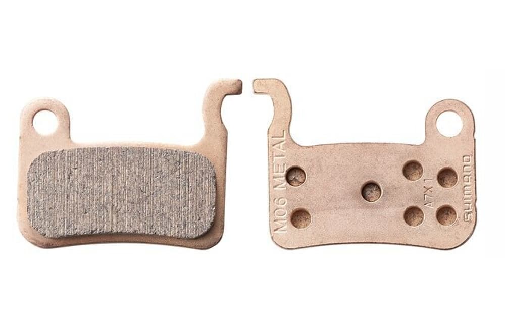 Shimano M06 Paire de métal Plaquettes de freins M06 Paire de métal Plaquettes de freins Shimano 470969500000 Photo no. 1