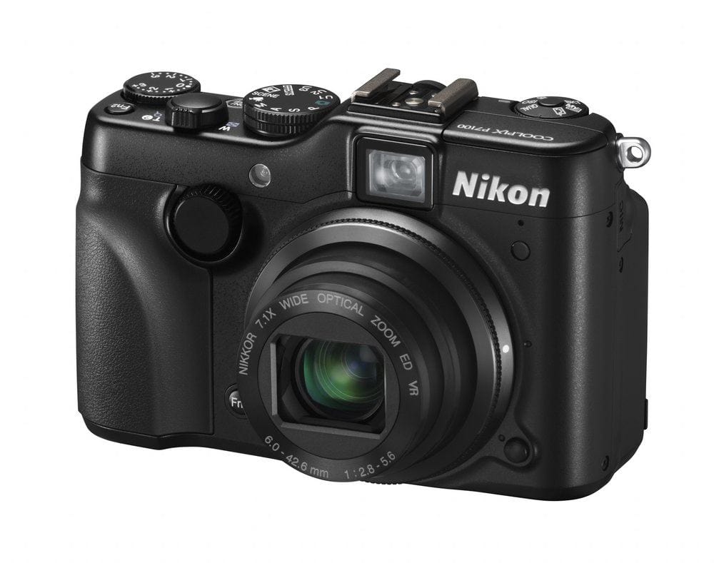 Nikon Coolpix P7100 Kompaktkamera - schw 95110002994613 Bild Nr. 1
