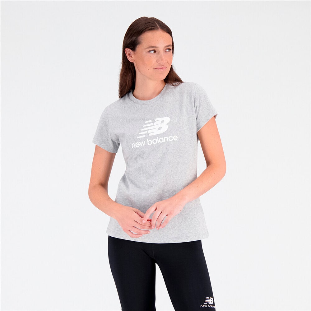 W Essentials Stacked Logo T-Shirt T-shirt New Balance 469544300481 Taille M Couleur gris claire Photo no. 1