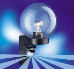 SE-Lampada a sensore L545
