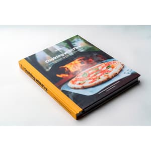 Libro di cucina „Cooking with Fire“