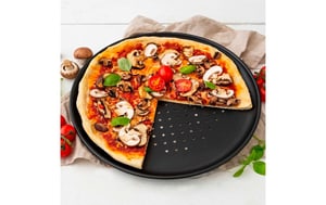 Pizzablech Special – Countries gelocht, Ø 32 cm