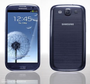 SAMSUNG GT-I9300 Galaxy S3 Mobiltelefon