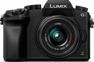 Panasonic Lumix G70 + 14-42mm nero