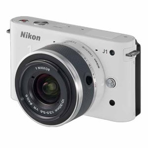 Nikon 1 J1 Kit, 10-30 mm white