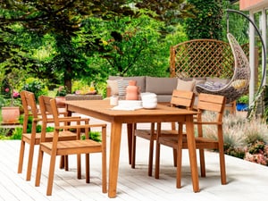 Set di tavolo e 4 sedie da giardino legno acacia chiaro FORNELLI