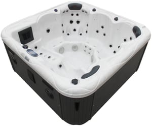 Bain à remous SANSIBAR  utilisable toute l'année