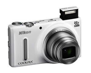 Nikon Coolpix S9600 Kompaktkamera weiss