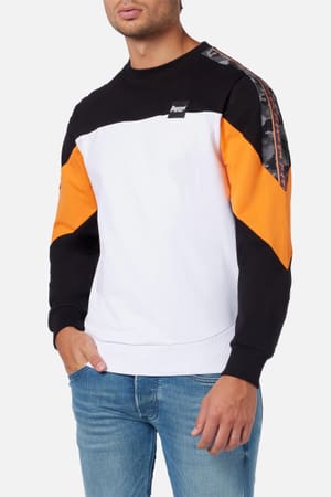 Round Neck Sweatshirt