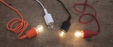 Lampen Zuleitung Rot