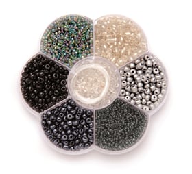 Perlenmix schwarz/silber 10cm x 2cm Perlenmix schwarz/silber 10cm x 2cm 608113600000 Bild Nr. 1