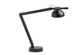 HAY PC LAMP, DOUBLE ARM, TABLE BASE Lampada da tavolo PC LAMP, DOUBLE ARM, TABLE BASE Lampada da tavolo HAY 380073800000 Dimensioni L: 14.0 cm x P: 55.0 cm x A: 42.0 cm Colore Nero N. figura 1