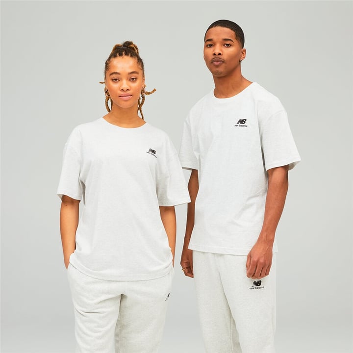 Image of New Balance NB Essentials uni-ssentials Tee T-Shirt weiss