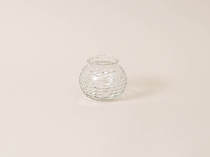 Image of Esmée Glas mit Struktur Teelichthalter bei Do it + Garden von Migros