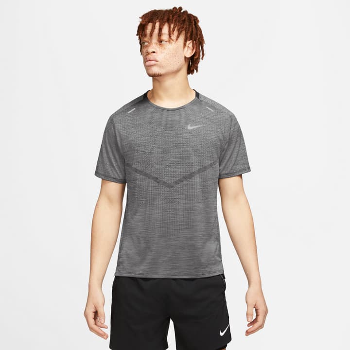Image of Nike M Techknit Ultra SS Laufshirt schwarz bei Migros SportXX