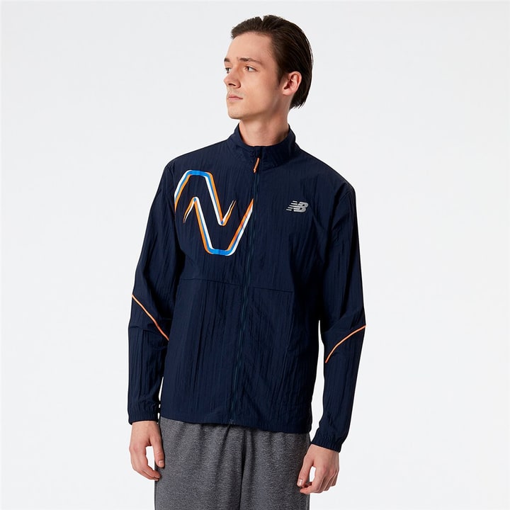 Image of New Balance Graphic Impact Run Jacke marine bei Migros SportXX