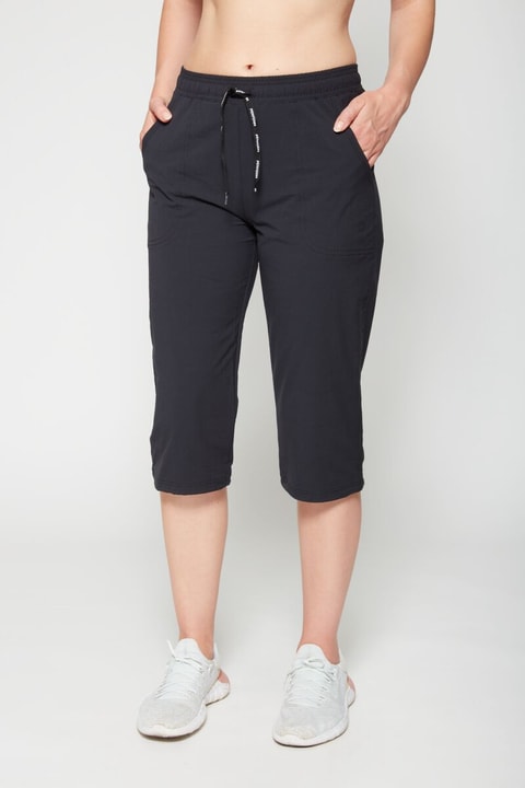 Image of Perform W Pants 3/4 Woven Fitnesshose schwarz bei Migros SportXX