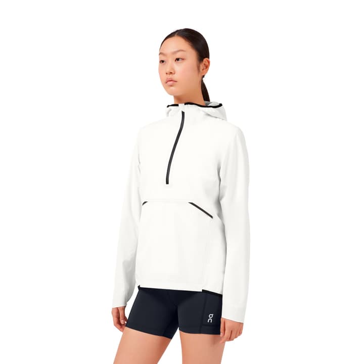 Image of On W Waterproof Anorak Laufjacke weiss bei Migros SportXX
