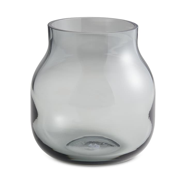 JOHANNA Vaso JOHANNA Vaso 396096000000 Dimensioni L: 16.0 cm x P: 16.0 cm x A: 16.0 cm Colore Grigio N. figura 1