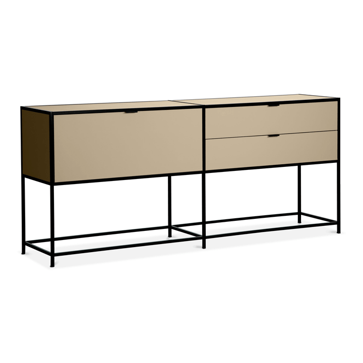 Edition Interio SEVEN Buffet SEVEN Buffet Edition Interio 360976500000 Dimensioni L: 183.0 cm x P: 38.0 cm x A: 80.0 cm Colore Marrone N. figura 1