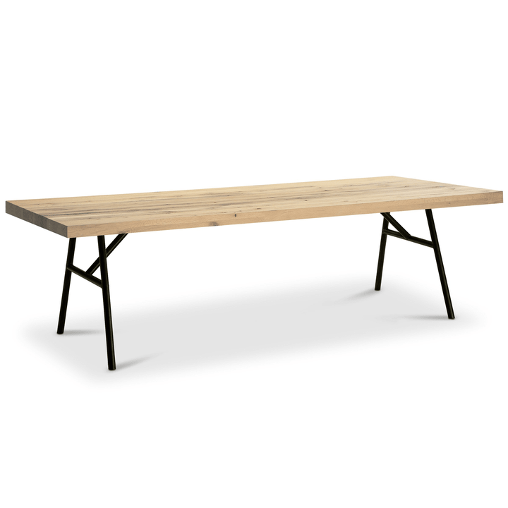 PANTANO III Table PANTANO III Table 366155600000 Photo no. 1