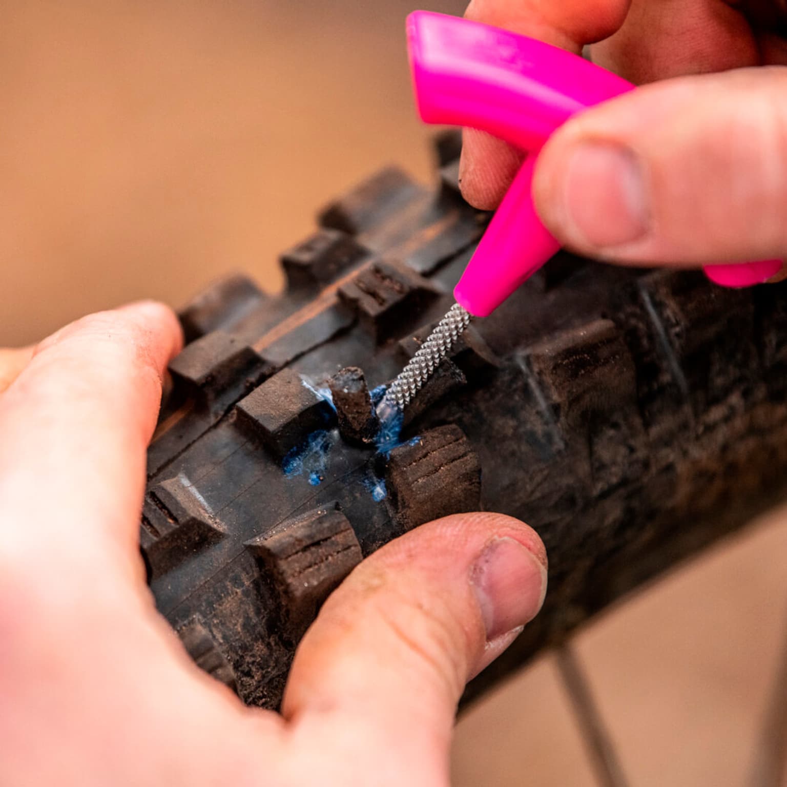 MucOff MucOff Tubeless Repair Kit Trousse de réparation de pneus 9