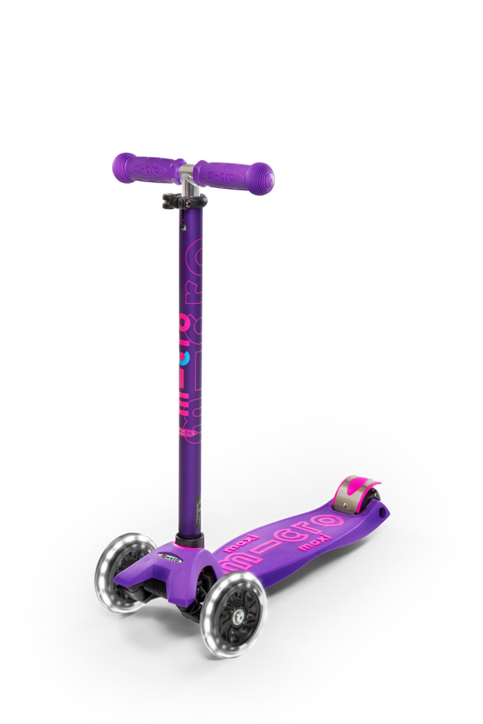 Micro Micro Maxi Deluxe LED Scooter 9