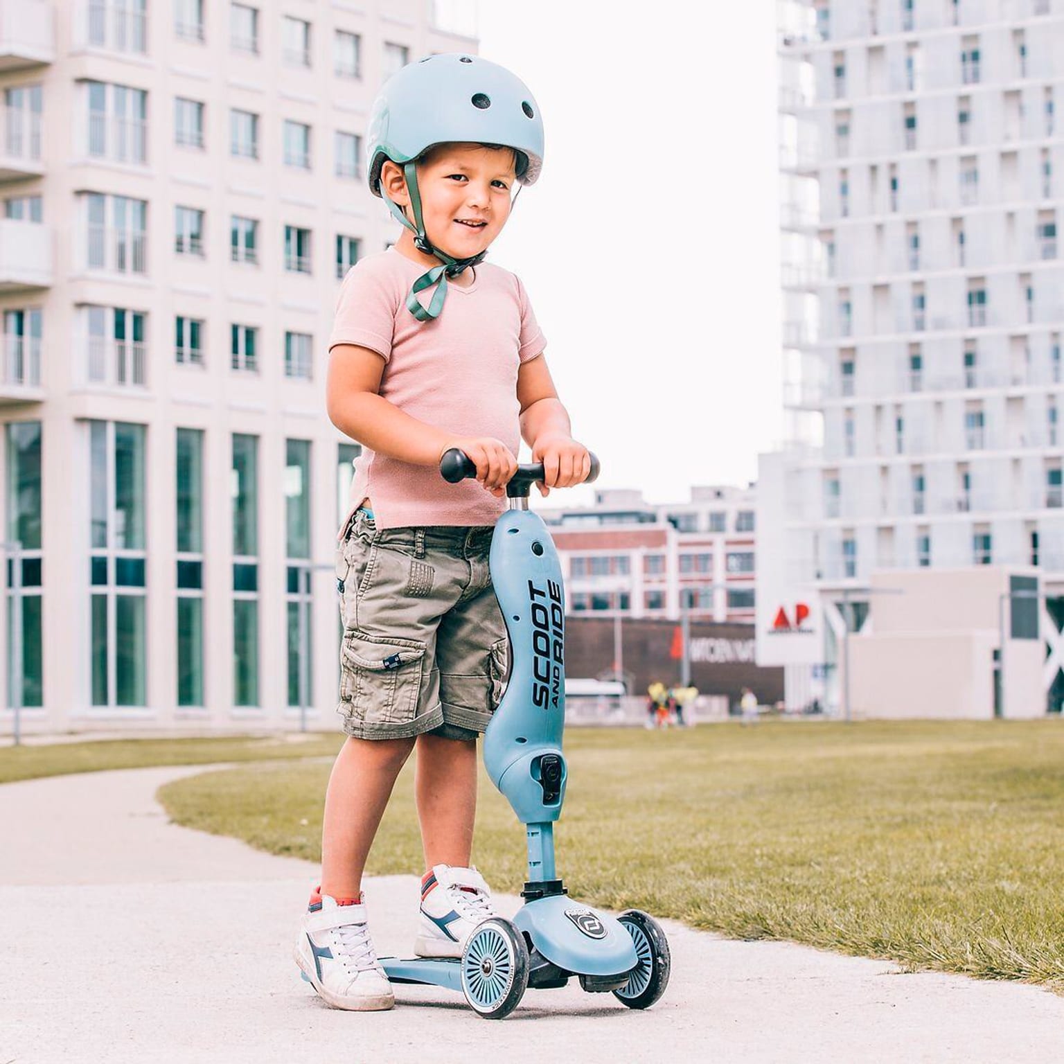 Scoot and Ride Scoot and Ride Steel Casque de patinage bleu 3