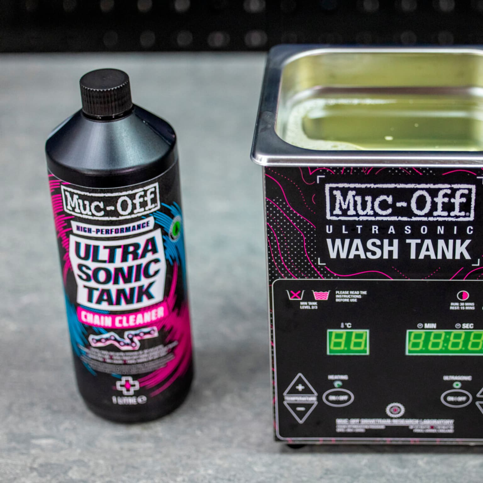 MucOff MucOff Ultrasonic Tank Cleaner 1L Detergente 2