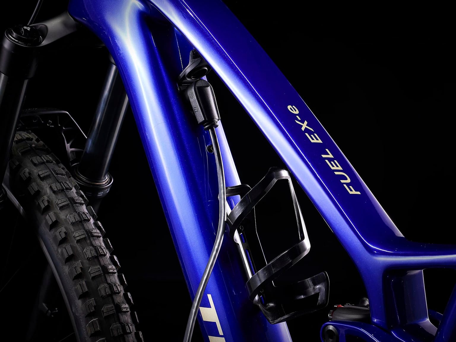 Trek Trek Fuel EXe 9.5 29 E-Mountainbike (Fully) bleu 6
