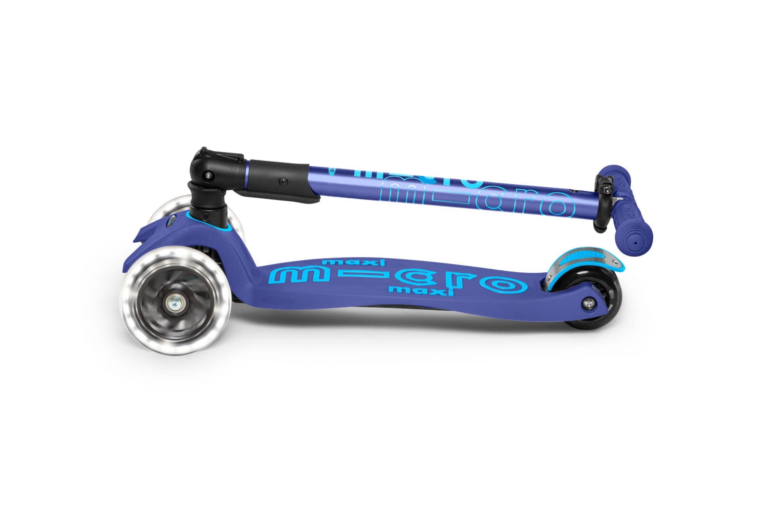 Micro Micro Maxi Deluxe Foldable LED Scooter 2